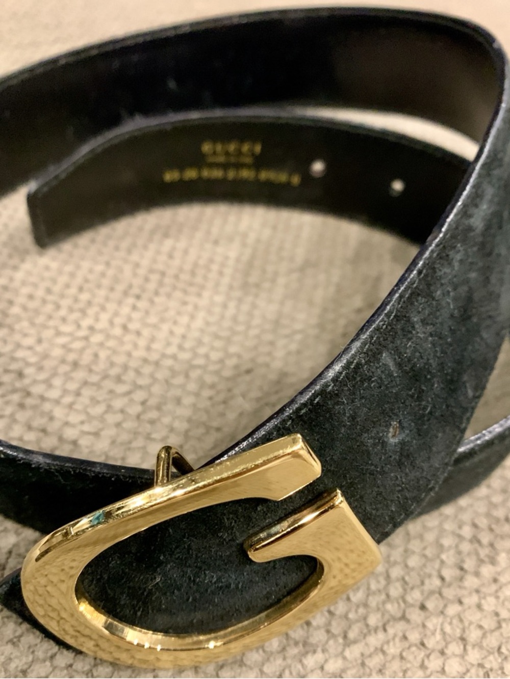 Gucci Black Suede Belt with Gold 'G' Buckle Accent. S30